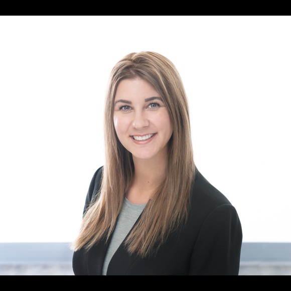 Meet your Posher, Melanie - Picture 1 of 1